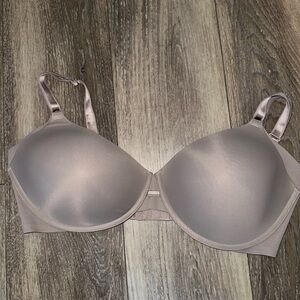 Elegant Gray Women's Bra - NEW WITHOUT TAGS